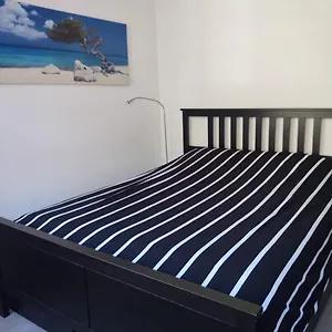 https://jordaan-canal-view-apartment.amsterdamhotelsnl.com