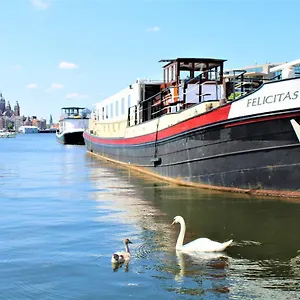  Bateau-hôtel Felicitas Pays-Bas