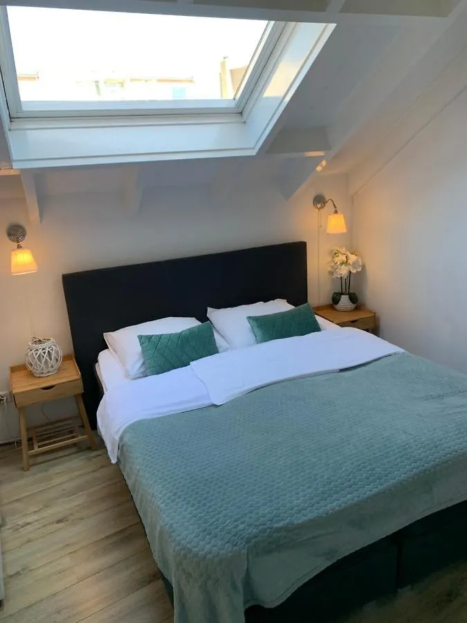 Beach House Zandvoort 0*,